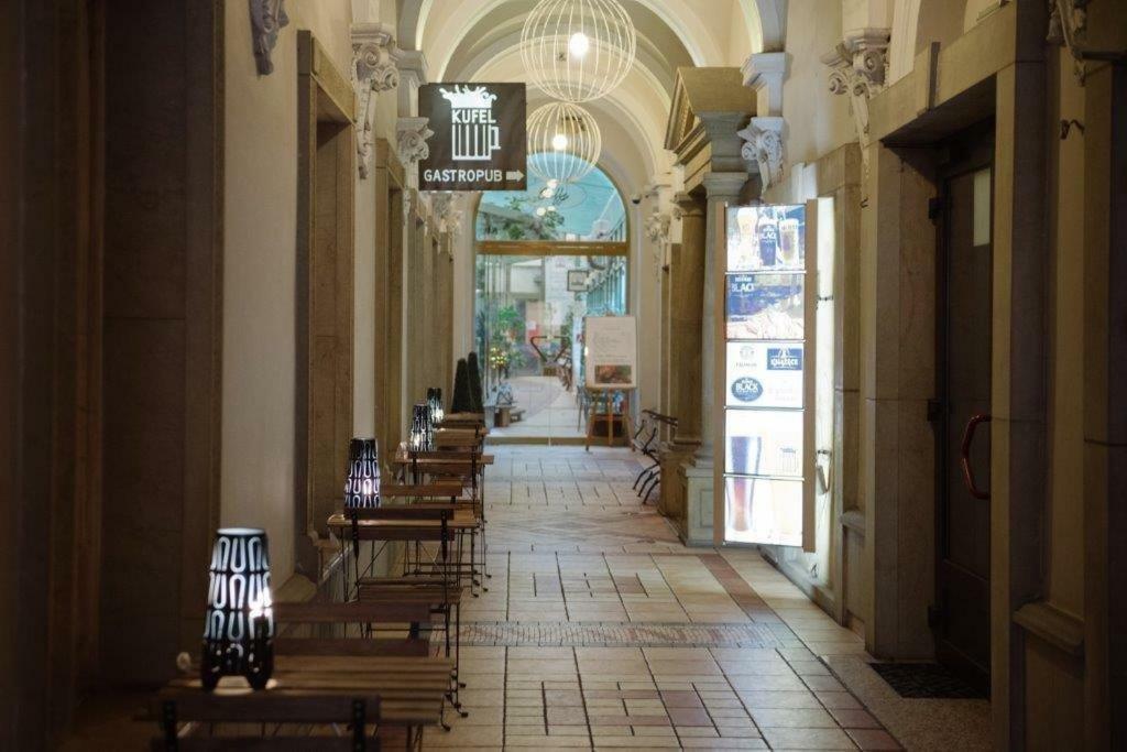 Avanti Palazzo Красков Екстериор снимка